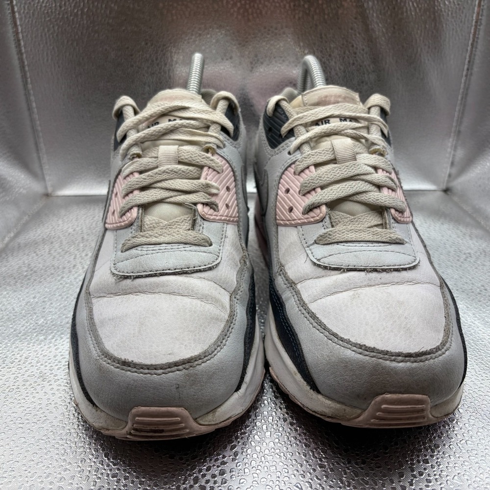Size 7Y Nike Air Max 90 White Pink Kids Athletic Sneaker Shoes HF6358-104 - Picture 4 of 11